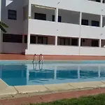 شقة Oura Li البوفيرا
