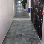 Oura Li شقة *