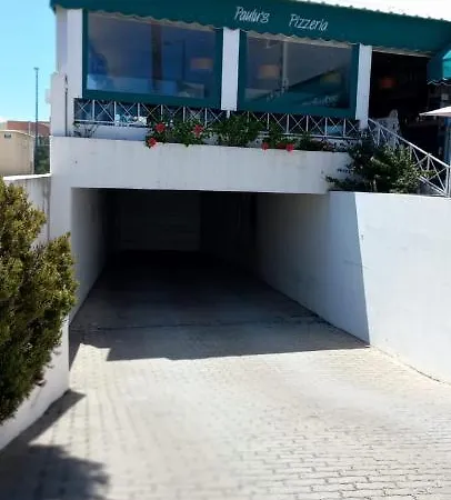 Oura Li Apartment Albufeira