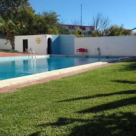 Oura Li Apartment Albufeira